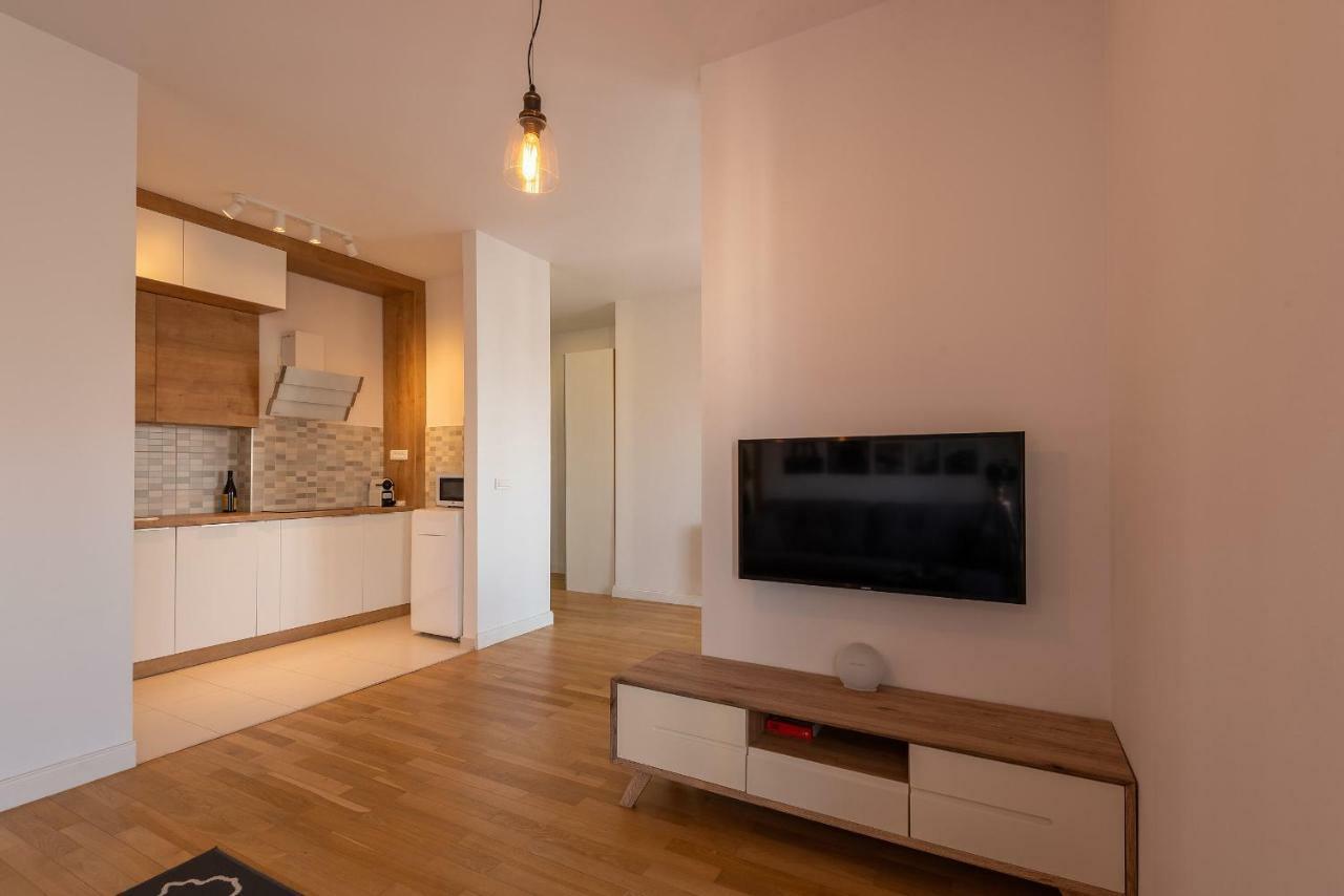 Central Apartment บูคาเรสต์ ภายนอก รูปภาพ