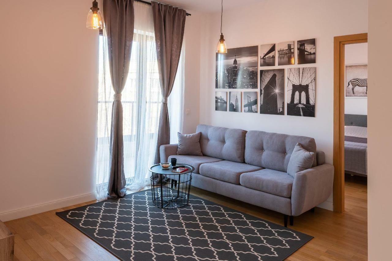 Central Apartment บูคาเรสต์ ภายนอก รูปภาพ