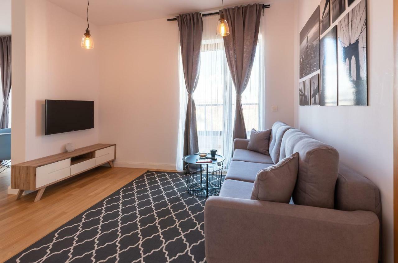 Central Apartment บูคาเรสต์ ภายนอก รูปภาพ