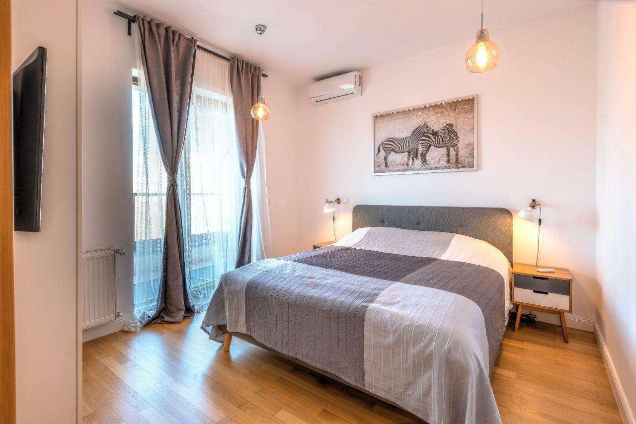 Central Apartment บูคาเรสต์ ภายนอก รูปภาพ